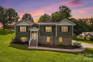 2953 2nd St Ct NW, Hickory, NC 28601 - Photo 1
