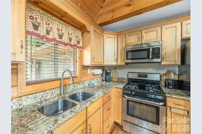 332 Gadohi Trail, Maggie Valley, NC 28751 - Photo 14