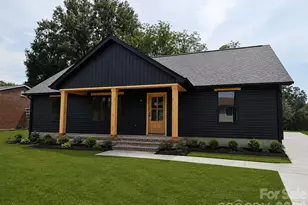 304 Garden Street E, Landis, NC 28088 - Photo 1