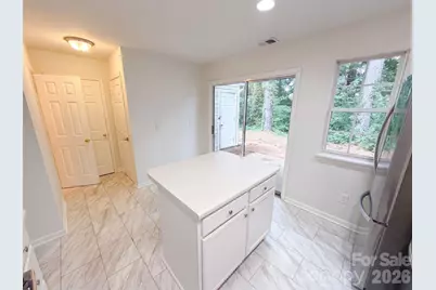 4165 Birch Leaf Court, Charlotte, NC 28215 - Photo 8