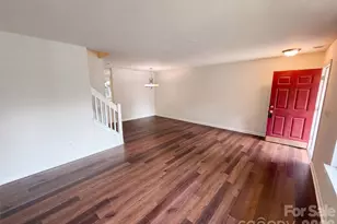 4165 Birch Leaf Ct, Charlotte, NC 28215 - Photo 10
