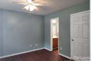 5226 Beam Lake Dr, Charlotte, NC 28216 - Photo 10