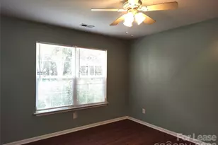 5226 Beam Lake Dr, Charlotte, NC 28216 - Photo 12