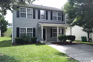 5226 Beam Lake Dr, Charlotte, NC 28216 - Photo 2