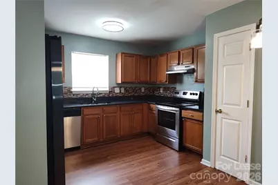 5226 Beam Lake Drive, Charlotte, NC 28216 - Photo 4
