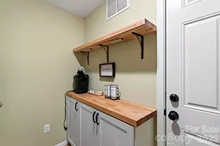 2 Bear Rock Loop Rd, Hendersonville, NC 28739 - Photo 20