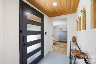 615 Manhasset Rd, Charlotte, NC 28209 - Photo 18