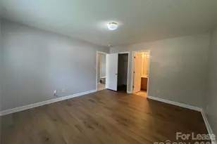 521 River View Dr, Lowell, NC 28098 - Photo 6
