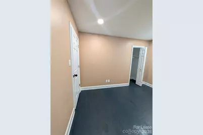 2800 Dalecrest Drive, Charlotte, NC 28269 - Photo 10