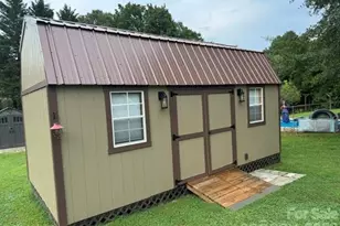 393 Arlington St, Forest City, NC 28043 - Photo 28