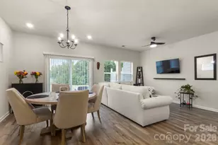3045 Belstock Ct, Charlotte, NC 28216 - Photo 12