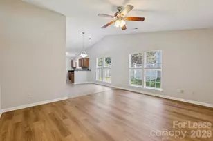 5237 Timbertop Ln, Charlotte, NC 28215 - Photo 2