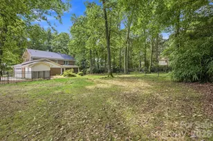 3528 Broadfield Rd, Charlotte, NC 28226 - Photo 32