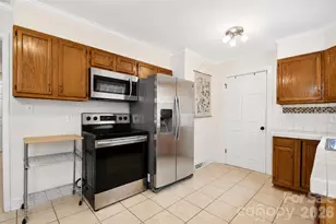 608 Pamela St NE, Concord, NC 28025 - Photo 8