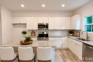1570 Solitude Ct, Kannapolis, NC 28081 - Photo 6