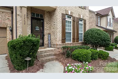 2262 NW Donnington Lane NW, Concord, NC 28027 - Photo 2