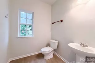 127 Edgington St, Mooresville, NC 28115 - Photo 4