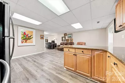 85 Charleston Court, Hickory, NC 28601 - Photo 34
