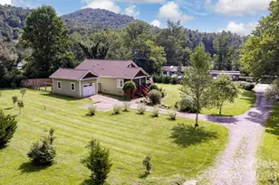 7 Addison Fisher Wy, Asheville, NC 28805 - Photo 2