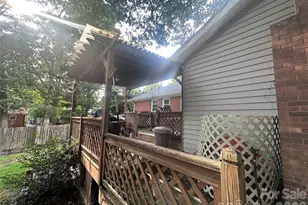 7216 Lockmont Dr, Charlotte, NC 28212 - Photo 18