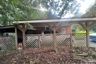 7216 Lockmont Dr, Charlotte, NC 28212 - Photo 16