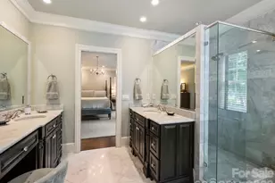 309 Hempstead Pl, Charlotte, NC 28207 - Photo 30