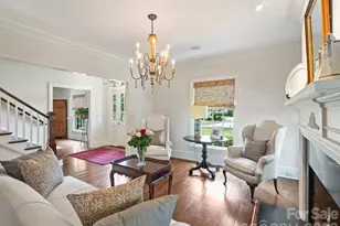 309 Hempstead Pl, Charlotte, NC 28207 - Photo 4