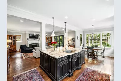 309 Hempstead Place, Charlotte, NC 28207 - Photo 18