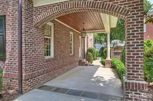 309 Hempstead Pl, Charlotte, NC 28207 - Photo 44