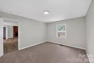 4625 Longbriar Dr, Gastonia, NC 28056 - Photo 10