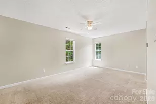 9327 Kimmel Ln, Charlotte, NC 28216 - Photo 20