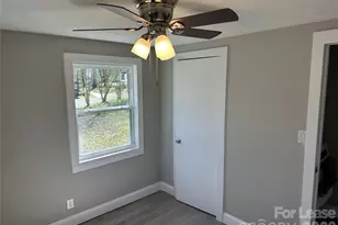 209 Brookview Rd, Statesville, NC 28625 - Photo 14