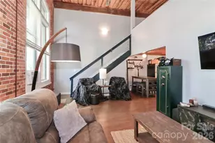 201 S Hoskins Rd, Charlotte, NC 28208 - Photo 8