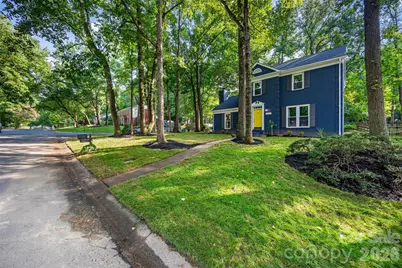 635 Trail Ridge Road, Matthews, NC 28105 - Photo 2