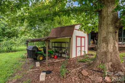 1369 Chancellor Drive, Claremont, NC 28610 - Photo 26