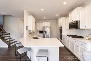 355 Kennerly Center Dr, Mooresville, NC 28115 - Photo 6