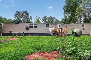997 Bethel Rdg Ln, Morganton, NC 28655 - Photo 2