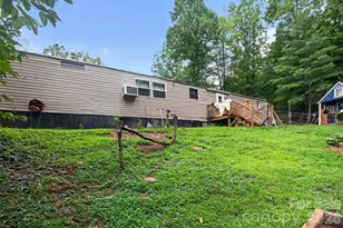 997 Bethel Rdg Ln, Morganton, NC 28655 - Photo 4