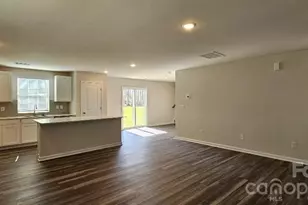 1615 Cannonball Ln, Bessemer City, NC 28016 - Photo 4