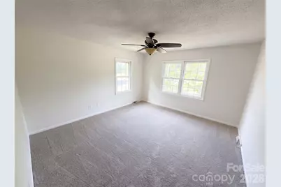 8909 Danson Drive, Charlotte, NC 28277 - Photo 4