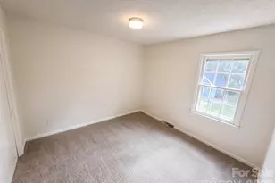 8909 Danson Dr, Charlotte, NC 28277 - Photo 8