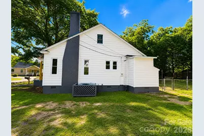 609 Dallas Street, Chester, SC 29706 - Photo 4