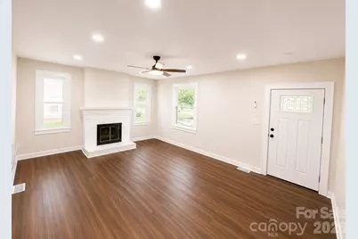 609 Dallas Street, Chester, SC 29706 - Photo 14