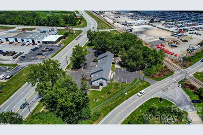 5030 Hendersonville Road, Fletcher, NC 28732 - Photo 12