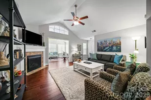 2307 Villa Oaks Ct, Gastonia, NC 28054 - Photo 8