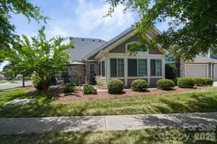 2307 Villa Oaks Ct, Gastonia, NC 28054 - Photo 2