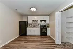 312 Hoskins Mill Ln, Charlotte, NC 28208 - Photo 14