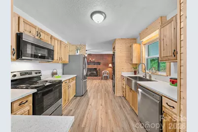 101 Sam Robertson Road, Burnsville, NC 28714 - Photo 8