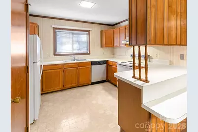 33 Lake Drive #G-1, Laurel Park, NC 28739 - Photo 4