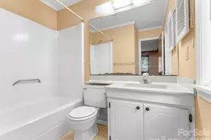 33 Lake Dr, Laurel Park, NC 28739 - Photo 18